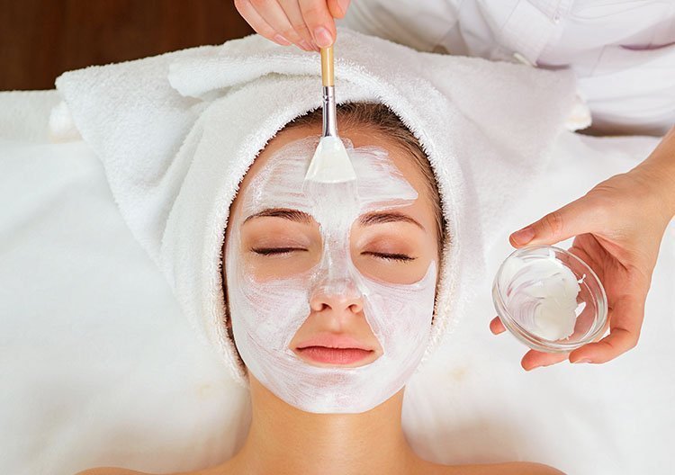 total wellness facial treatment women